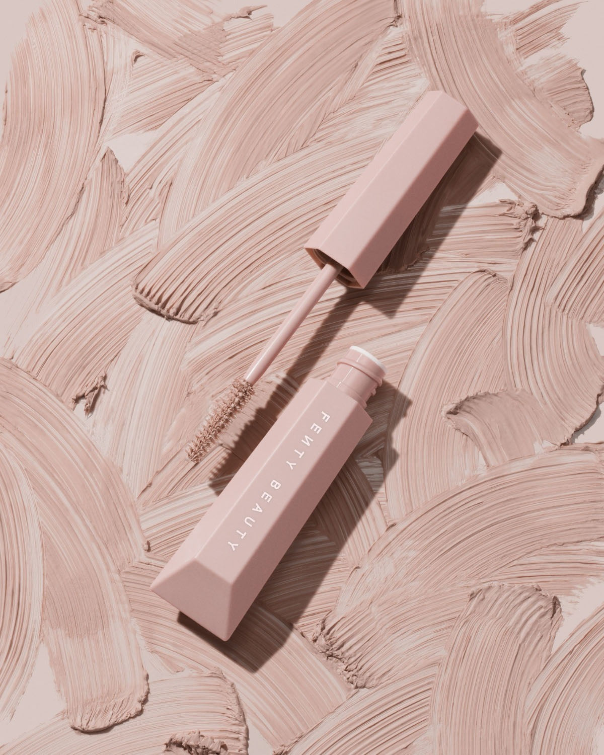 Hella Extra Mascara-Boosting Lash Primer